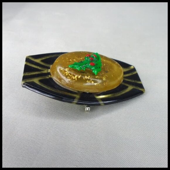 Art Deco Christmas &Winter Brooch, OOAK Holiday Pin Made with Vintage - Picture 5 of 14